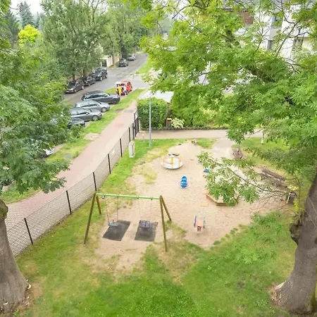 Spacious For 11 With 5 Bedrooms In By Renters Διαμέρισμα Βρότσλαβ