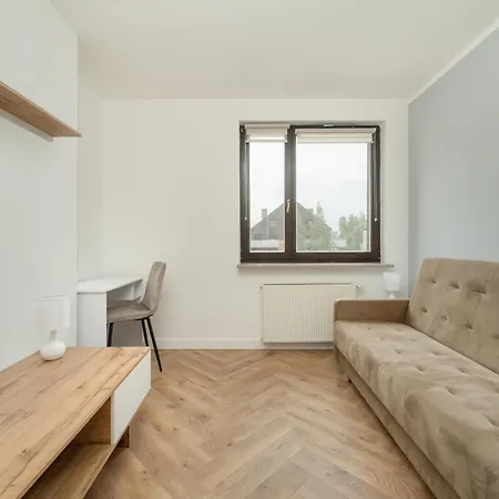 Spacious For 11 With 5 Bedrooms In By Renters Lägenhet *