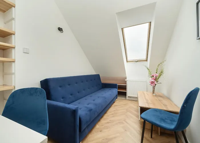 Apartment Spacious For 11 With 5 Bedrooms In By Renters